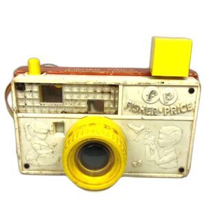 Vintage FISHER-PRICE Story CAMERA Toy Yellow Lens Pop-Up Flash Pretend Play 60s